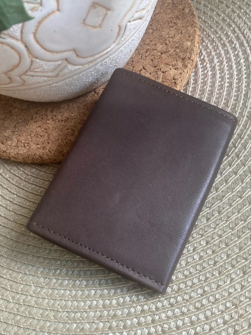 Amity vintage brown